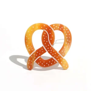 Pretzel Clasp Clip - CaringForTots - Professional Baby and Children's Products | Caring for Growth, Caring for Every Moment* Accessories