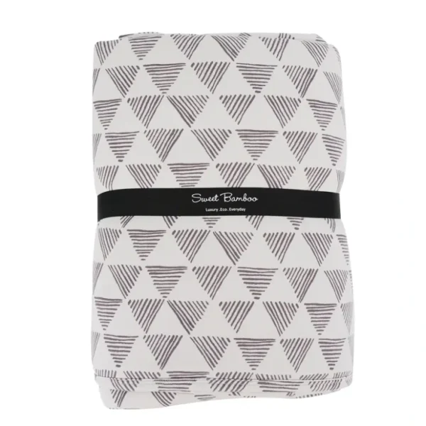 Quilted Blanket - Geo Triangle - CaringForTots - Professional Baby and Children's Products | Caring for Growth, Caring for Every Moment* Baby Blankets
