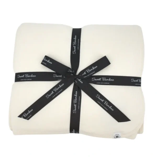 Quilted Blanket - Whispery White - CaringForTots - Professional Baby and Children's Products | Caring for Growth, Caring for Every Moment* Baby Blankets