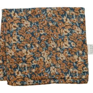 Venetian Floral Muslin Burp Cloth - CaringForTots - Professional Baby and Children's Products | Caring for Growth, Caring for Every Moment* Burp Cloths